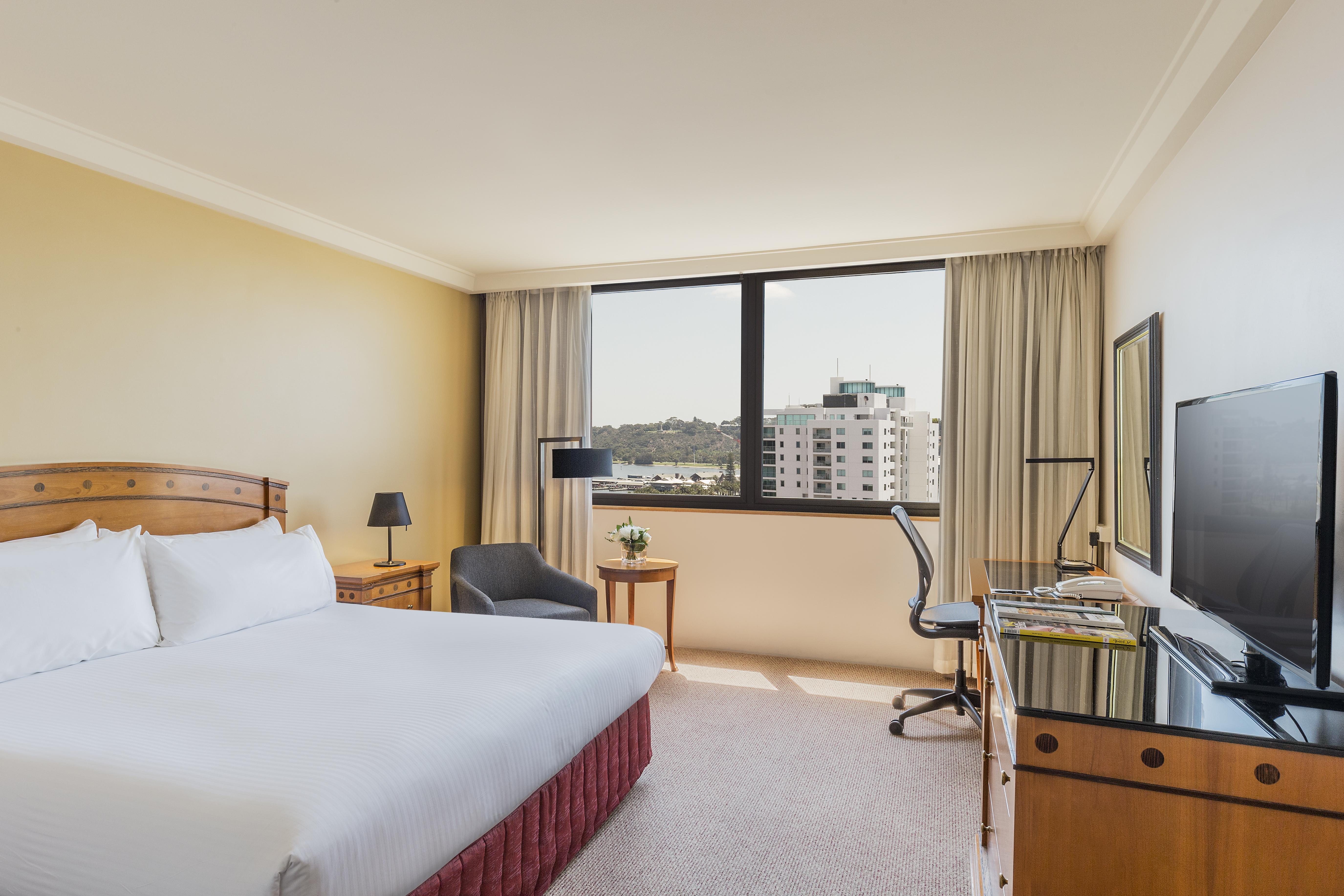 珀斯泛太平洋酒店 外观 照片 A room at the Hilton Sydney